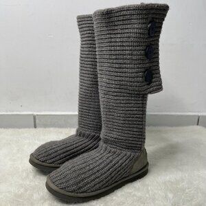 UGG #5819 Women's Grey Classic Cardy Button Knit Boot Shoes Size 9